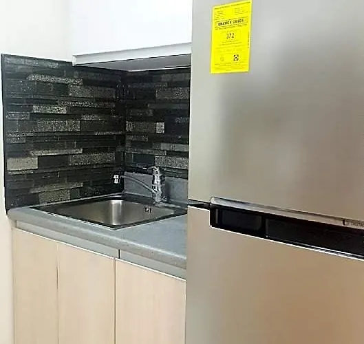 The Levels 2br Fully Interior Cosmo Living