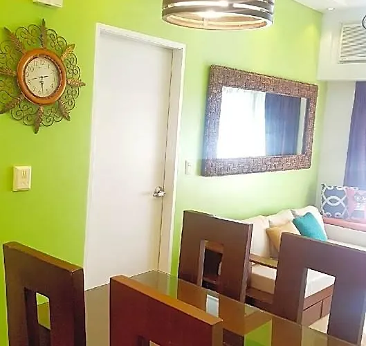 The Levels 2br Fully Interior Cosmo Living 4* Manila